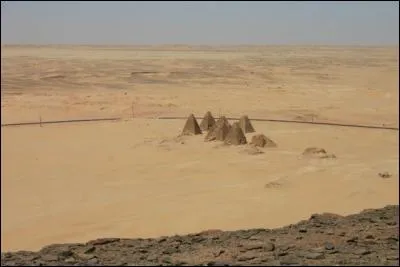 Quelle a été la capitale au départ du royaume de Koush ?