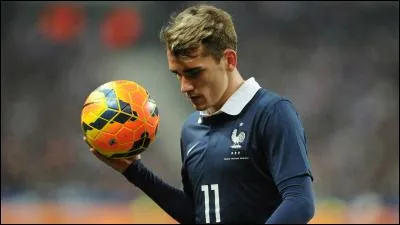 Contre quelle équipe Antoine Griezmann a-t-il joué avec les Bleus en 2014 ?