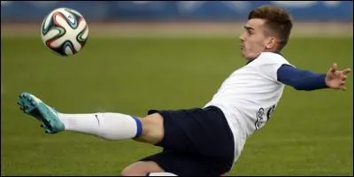 En Coupe du Monde 2014, Antoine Griezmann portait le numéro :