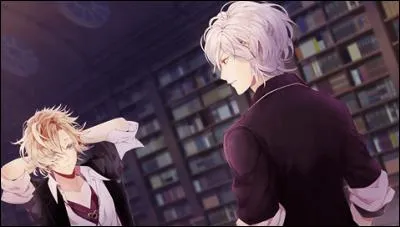 Quelle est la relation entre Subaru Sakamaki et Kou Mukami ?