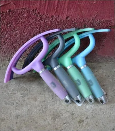 Quel est le nom de cet instrument de pansage ?