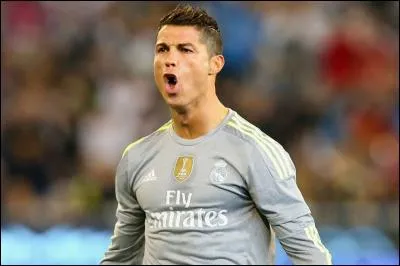 Combien son transfert de Manchester United au Real Madrid a-t-il coûté ?