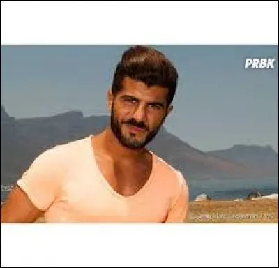 Comment s'appelle ce garçon ?