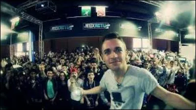 Combien a-t-il d'abonn&eacute;s en mai 2016 ?