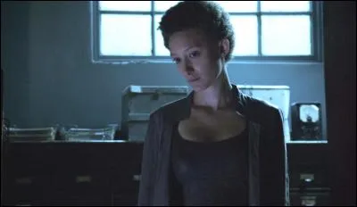 Dans la saison 4, qui sont les méchants ?