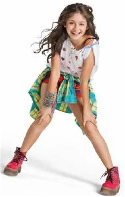 A quoi ressemble le collier porte-bonheur de Luna ?