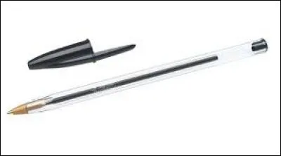 Depuis quelle décennie est commercialisé le stylo Bic Cristal ?