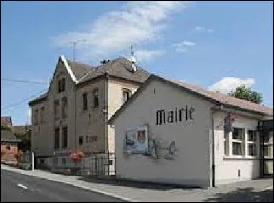 Steinsoultz, dans le Haut-Rhin, est une commune de l'ancienne région ...