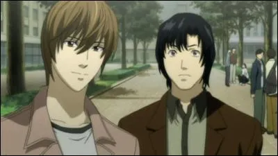 Quelle société Matsuda décide-t-il d'aller espionner secrètement car il se sent inutile à l'enquête sur l'affaire Kira ?