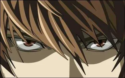 Au fur et à mesure que la série avance et que les années passent, l'état mental de Light...