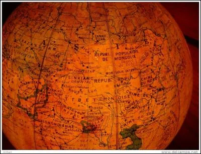 Quel continent est le plus colonisé ?