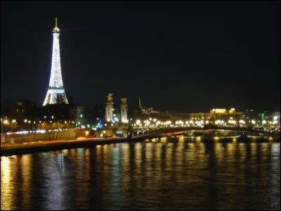 Quel fleuve a repris ses vingt berges ?