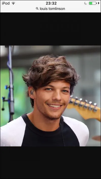 Comment s'appellent les petites surs jumelles de Tommo ? (Louis Tomlinson)