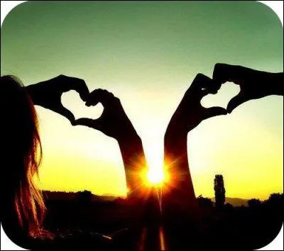 Vous êtes ____ meilleures amies !