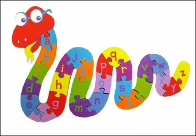 Imite le sifflement du serpent.