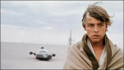 Qui empêcha Luke de partir à l'aventure ?
