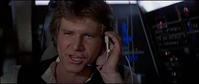 Que dit Han Solo à bord de son Faucon Millenium quand il tire sur les chasseurs TIE ?
