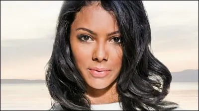 Quel est le titre de la chanson de Nehuda ?