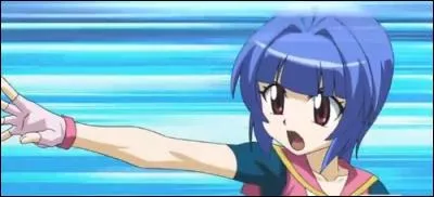 De quelle &eacute;quipe fait partie Nicole Spears ?