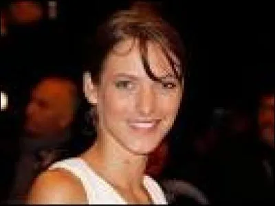 Où Estelle a-t-elle rencontré Rudy pour la première fois ?