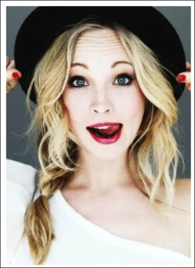 Qui joue son rôle ?