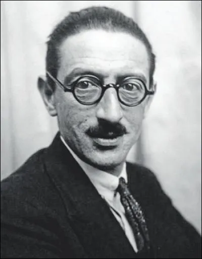 Ministre de l'intérieur de novembre 1947 à février 1950, il a été confronté aux grandes grèves des mineurs, en partie insurrectionnelles, de 1948. De qui s'agit-il ?