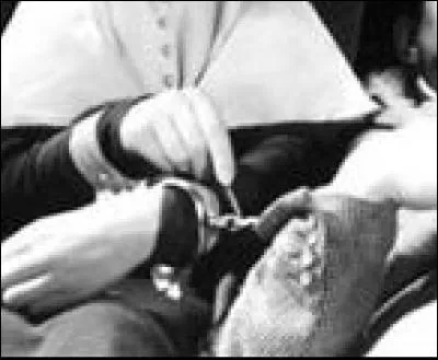 Retrouvez le titre du film à partir de l'objet sur l'image.