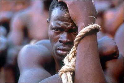 Quelle pratique l'Église chrétienne a-t-elle justifiée à travers la malédiction de Cham au XVIIe siècle ?