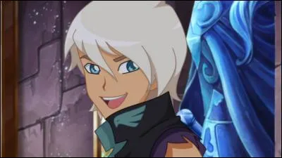 A la fin de la saison, qui est le garçon qui trahit Iris ?