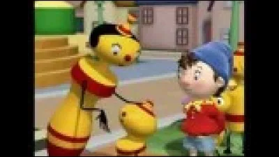 Comment s'appellent les personnes sur l'image, à part Oui-Oui ?