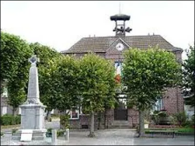 Cette balade se termine dans les Hauts-de-France, à Wambaix. Commune de l'arrondissement de Cambrai, elle se situe dans le département ...