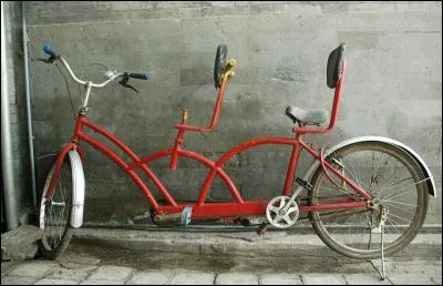 Vrai ou faux : il y a eu des épreuves de tandem aux Jeux olympiques modernes ?