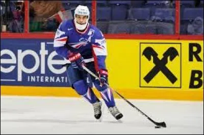 Peut-on jouer au hockey sur de l'herbe ?