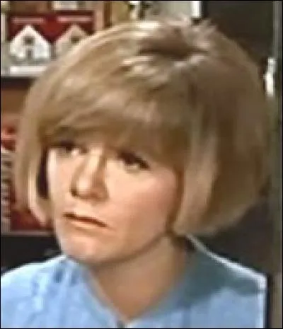 Actrice comique à la voix caractéristique, c'est ?