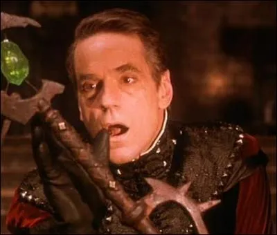Donjons & Dragons : Quel rôle avait Jeremy Irons dans le premier volet sorti en 2000 ?