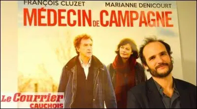 Le titre de ce film devrait vous être d'un précieux secours, ainsi que Charles et Emma !