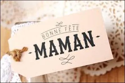 Tu m'as aimée et --- pendant neuf longs mois alors que tu ne me connaissais même pas un peu...