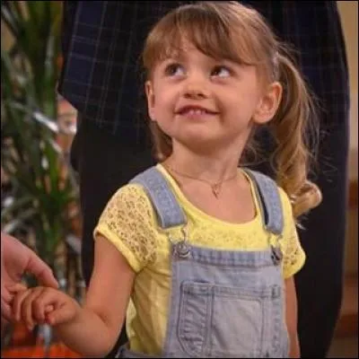 Comment s'appelle la petite sœur ?