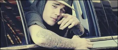 Quel est le nom de son album de No&euml;l ?