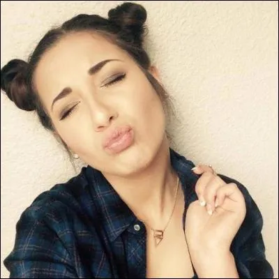 Quel âge a-t-elle en juin 2016 ?