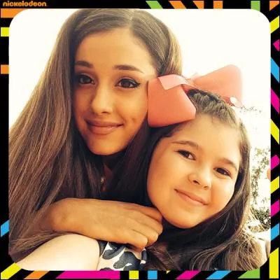 Dans quelle série joue Ariana Grande ?