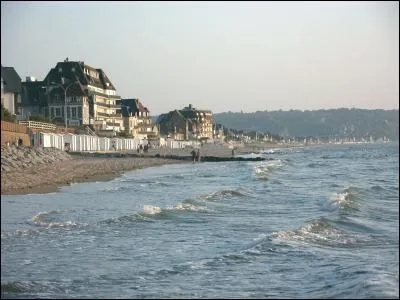 Dans quel département se trouve Blonville-sur-mer ?