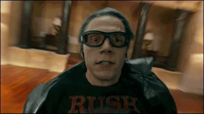 Combien de personnes Quicksilver sauve-t-il lors de l'explosion de la maison dans "X-Men Apocalypse" ?