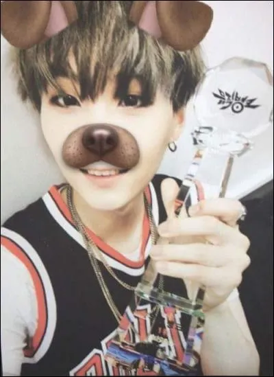 Par quel nom abrège-t-on "Bangtan Boys" ?