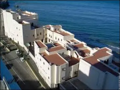 Ce palais s'appelle :