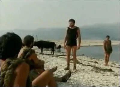 Pourquoi aucun des compagnons d'Ulysse ne pourra rentrer à Ithaque avec lui ?