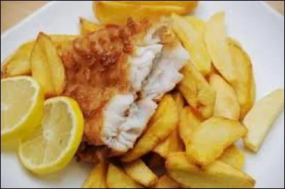 Le fish and chips est une spécialité britannique. Il est souvent servi en restaurants rapides. C'est juste des frites et du poisson passé à la friture. Mais bon, c'est toujours bon à manger. Mais j'ai dit d'où il venait. Ce n'est pas grave ; en Écosse et en Irlande du Nord le fish and chips a un nom particulier. Mais lequel ?
