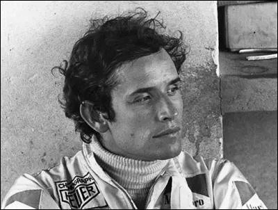 Quel pilote, également champion de Formule 1, détenait ce record avant 2005 ?