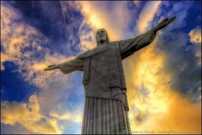 En 2010, le christianisme était la religion la plus pratiquée au monde.