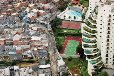 Que symbolise cette photo prise au Brésil (São Paulo) ?